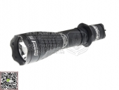 加拿大 ARMYTEK 阿米泰克 Predator Pro 1700流明 强光手电-占戈术系列 质保10年